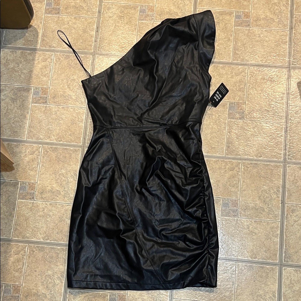 Express Black One-Shoulder Dress